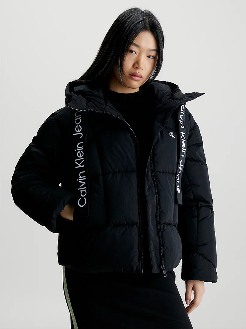 Calvin Klein Black Gas Station Tape Short Jacket Puffer – Logo Jeans